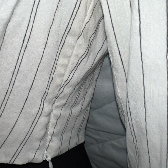 Zara Stripe Linen Blend Cropped Blazer New Without Tags - Picture 4 of 15